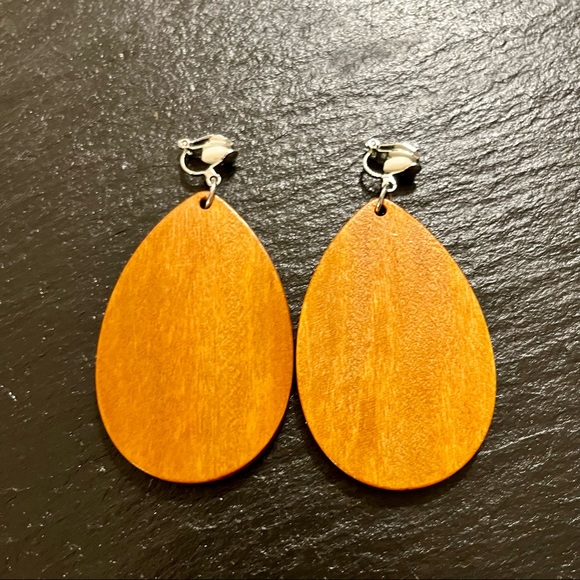Boho Wooden Dangle Drop Clip On Teardrop Shape Earrings - Picture 9 of 9